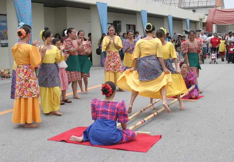 bakit mahalaga ang sining tradisyonal sa pilipinas
